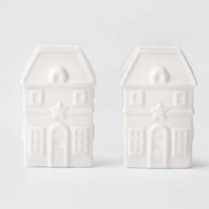 2pc Set of Earthenware House Salt & Pepper Shaker